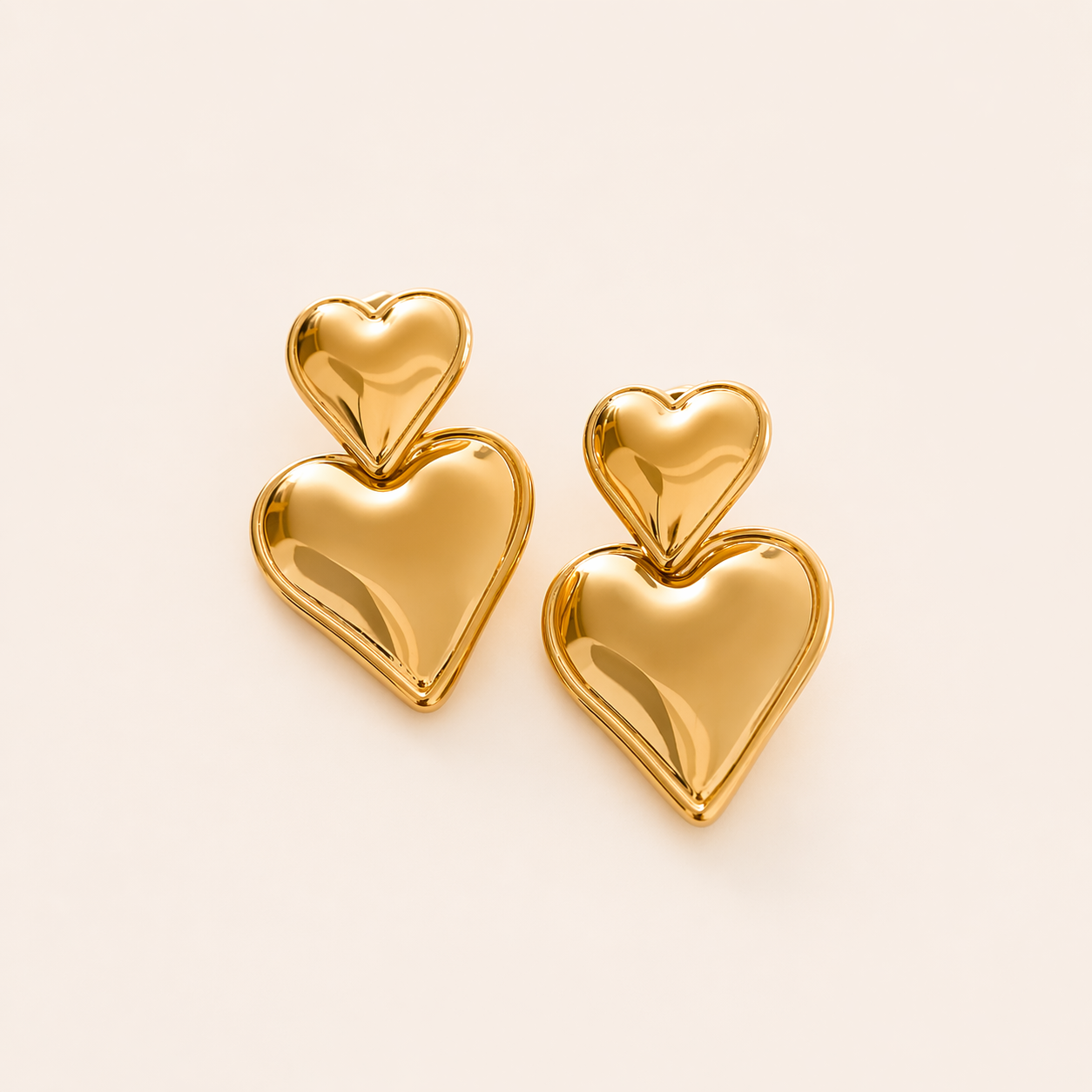 ZARCILLO DOBLE CORAZÓN DORADO