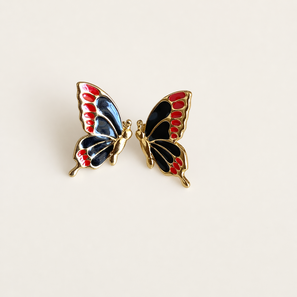ZARCILLO MARIPOSA NEGRA