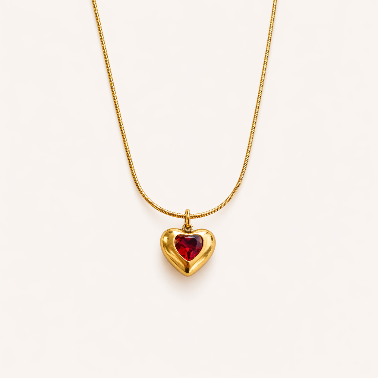 COLLAR CORAZÓN DE REINA