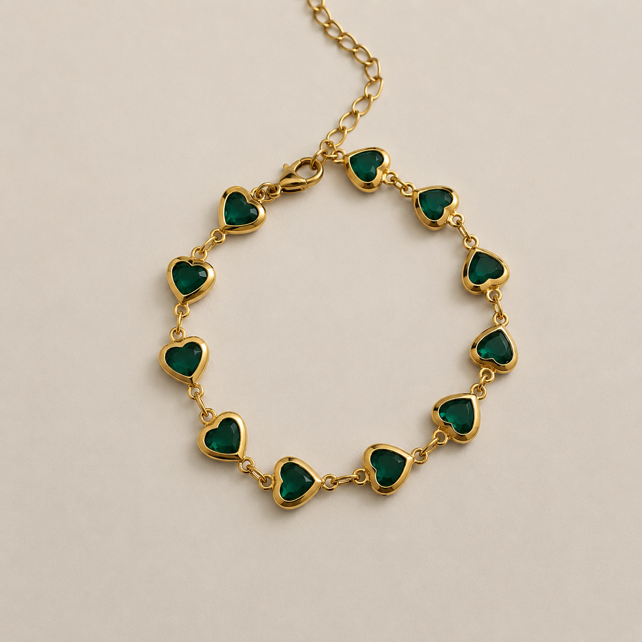 PULSERA CORAZONES VERDES