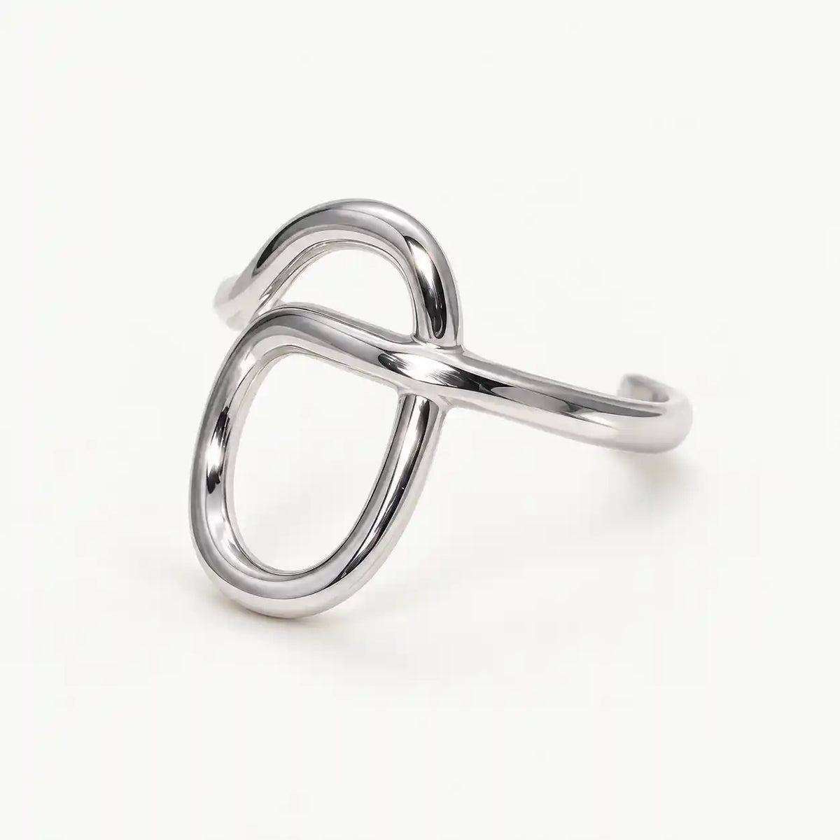 ANILLO IRREGULAR HUECO