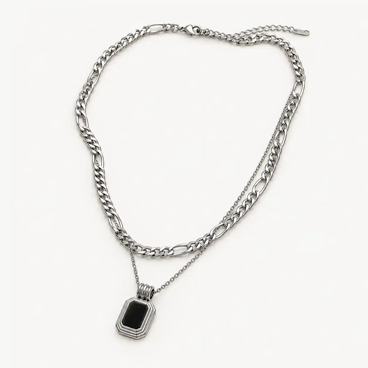 COLLAR CUADRADO CAPAS